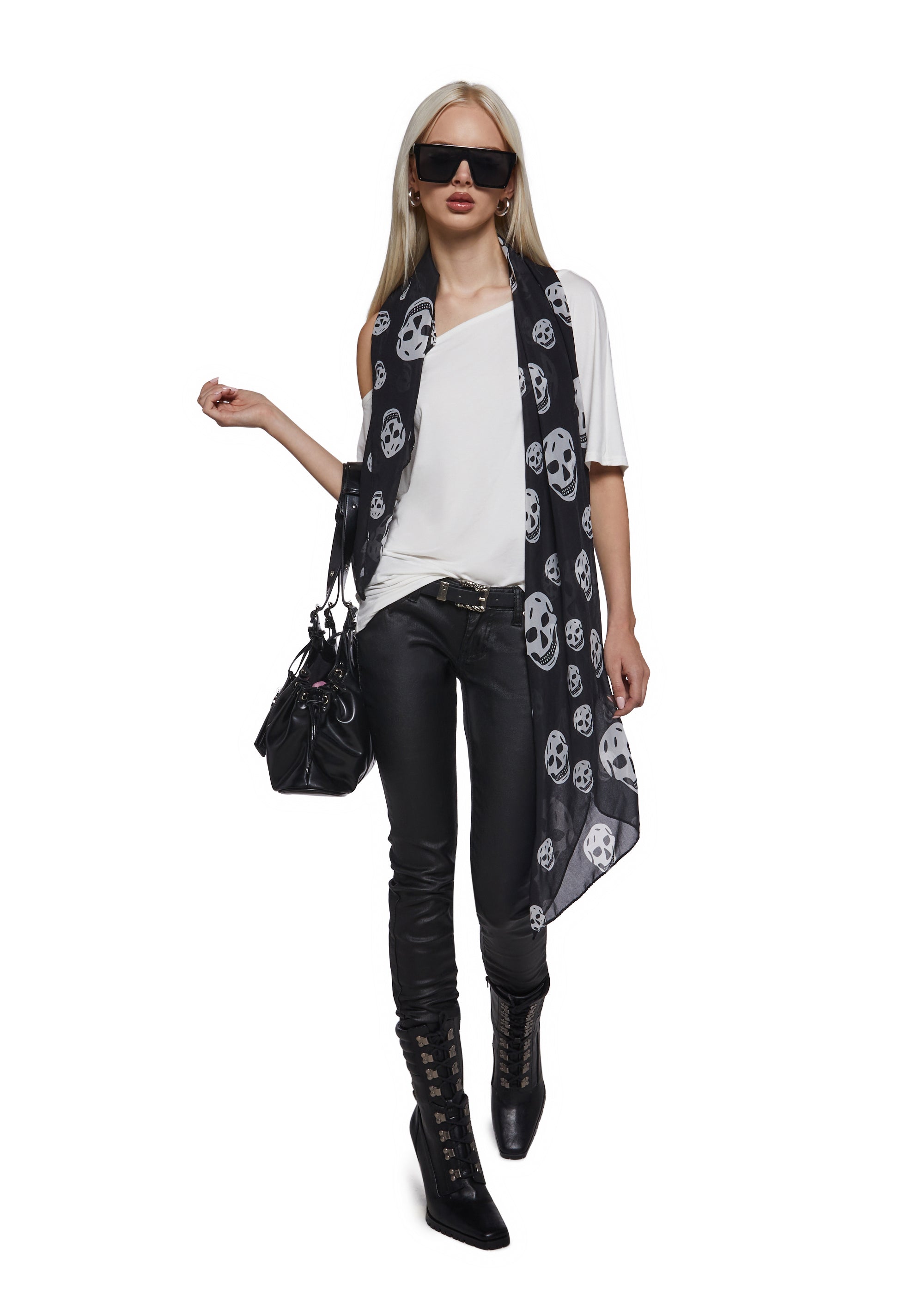 Alternative view of Flirting Over Oversized Tee - White