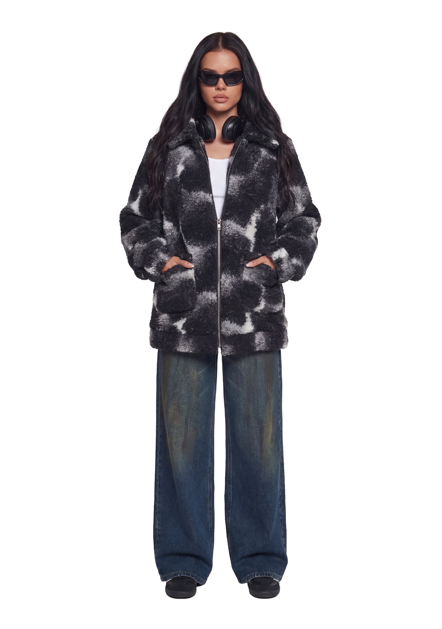 Alternative view of Don’T Overthink It Sherpa Jacket